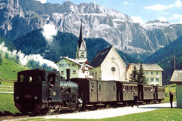 Costi alti, addio al treno delle Dolomiti - Pusteria Gardena Badia - Alto  Adige