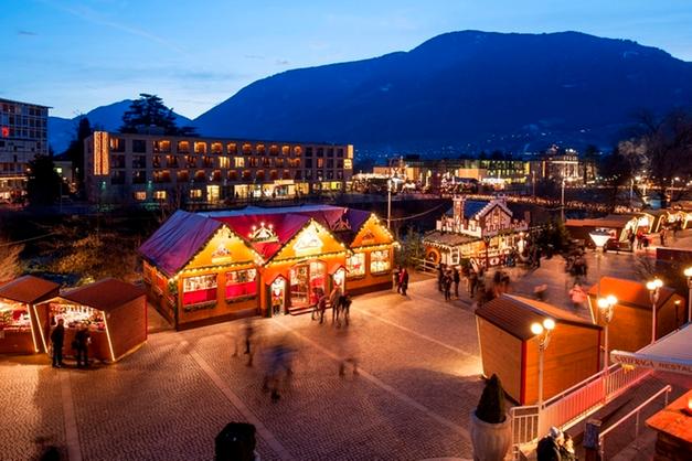 Mercatini Natale Bolzano.Giu Il Sipario Sui Mercatini Mezzo Milione I Visitatori Bolzano Alto Adige
